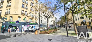 Apartment in Paris (75010)
