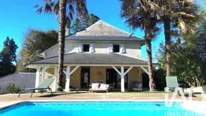 Maison à Portet (64330)