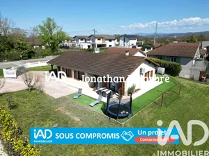 Traditional house at Tignieu-Jameyzieu (38230)