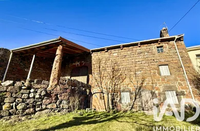 Maison de campagne à Bains (43370)