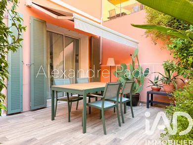 Maison à Sanary-sur-Mer (83110)