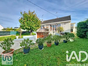 Pavillon à Sens (89100)