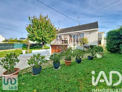 Pavillon à Sens (89100)