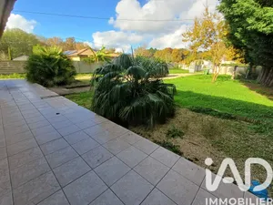 House in Saint Germain D'Esteuil (33340)