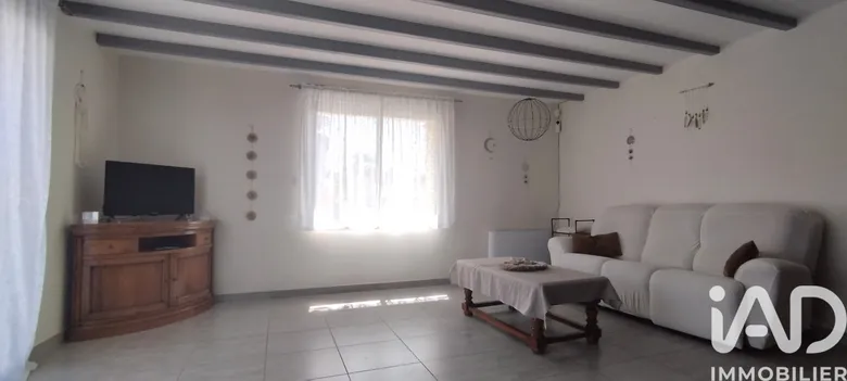 Maison 6 pièces 167 m² · à Doix · 167 m² · 182 000 €