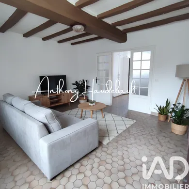 Maison à Andrezé (49600)