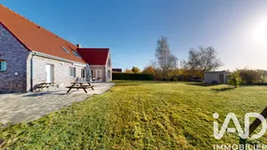 Traditional house at Lestrem (62136)