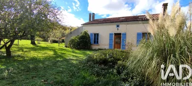 Maison de campagne à La Villedieu (17470)