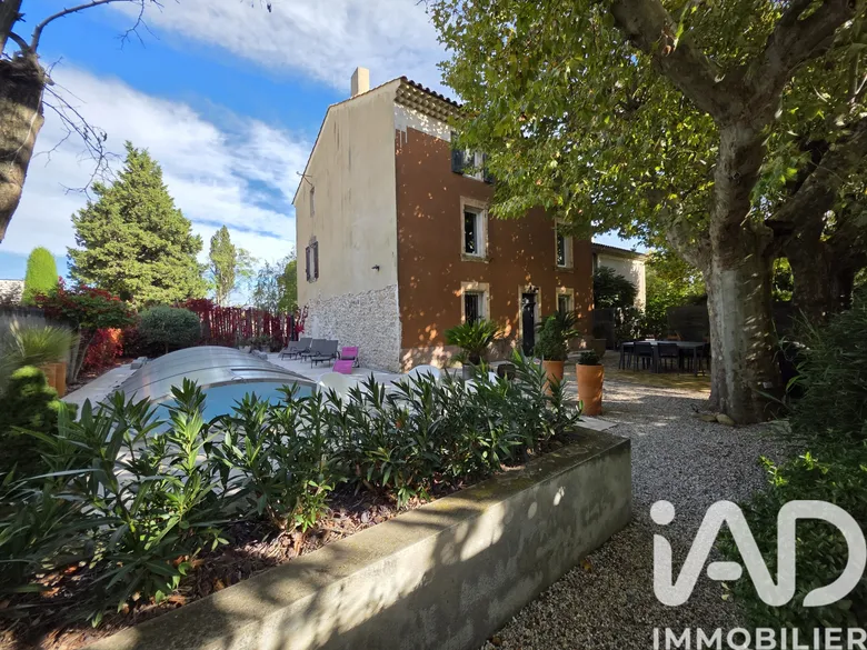 Maison 5 pièces 180 m² · à Caumont-sur-Durance · 179,8 m² · 449 000 €