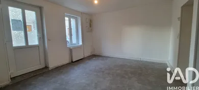 Townhouse in Saint-Étienne-du-Rouvray (76800)