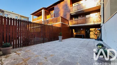 Appartement à Les Angles  (66210)