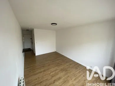 Apartment in Bordeaux (33000)