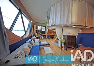 Péniche à Bezons (95870)