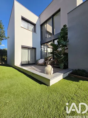 Architectural house at Millas (66170)