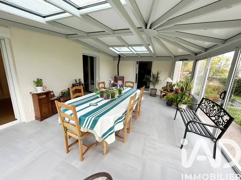 Maison 5 pièces 180 m² · à Autun · 180 m² · 260 000 €