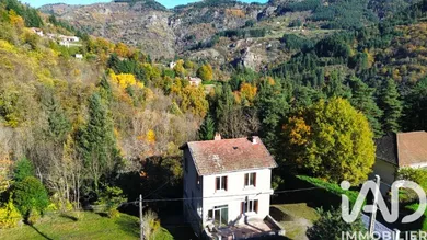 Maison de campagne à Jaunac (07160)