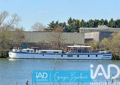 Péniche à Bezons (95870)