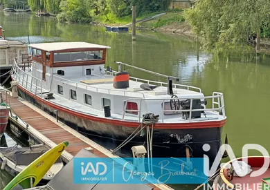 Péniche à Poissy (78300)