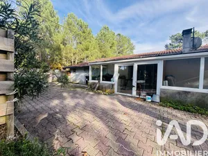 House at Grayan-et-l'Hôpital (33590)