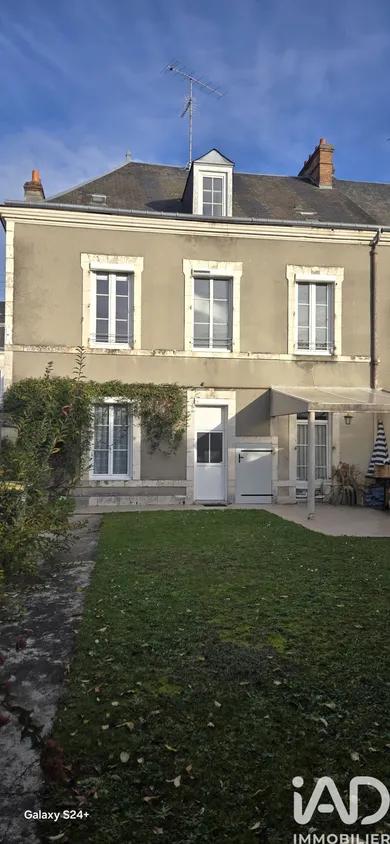 Maison de ville à Orléans (45000)