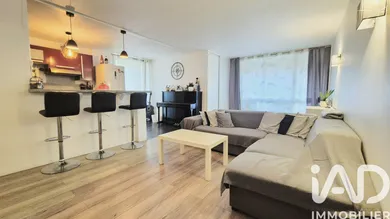 Appartement à Roissy-en-Brie (77680)