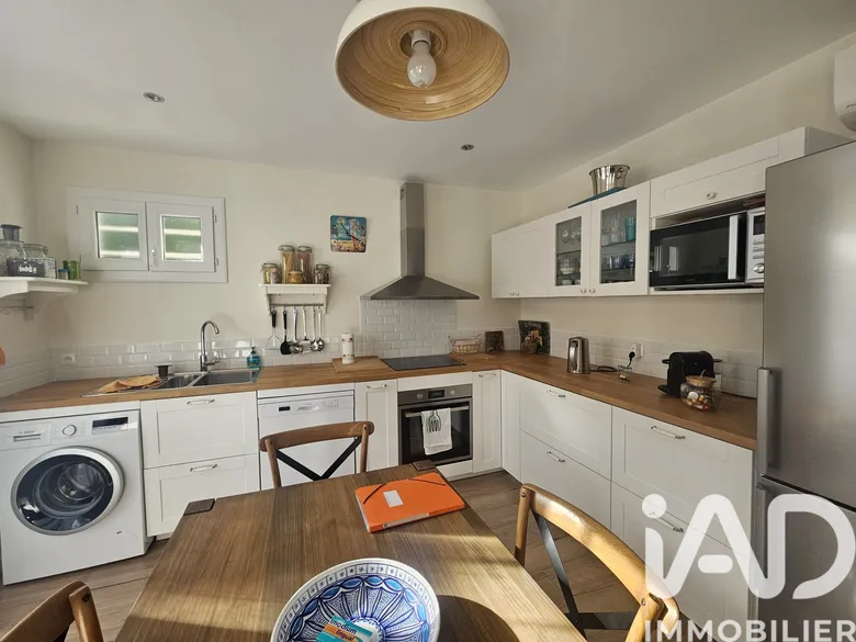Maison 10 pièces 300 m² · à Vence · 300 m² · 749 000 €
