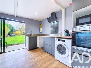 House in Villeneuve-Saint-Denis (77174)