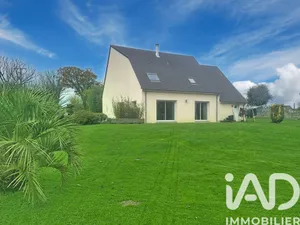 Maison à ECAUSSEVILLE (50310)