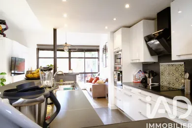 Townhouse in Salon-de-Provence (13300)