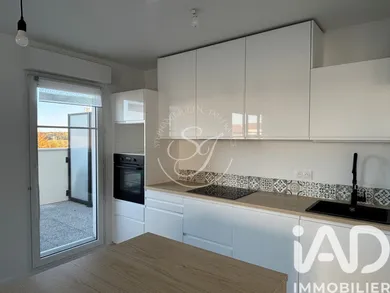 Apartment in Tigery (91250)