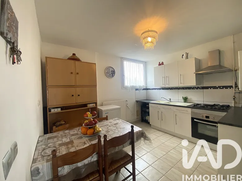 Appartement 4 pièces 74 m² · à Moyeuvre-Grande · 74,3 m² · 95 000 €