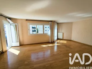 Appartement à Maurepas (78310)
