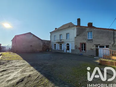 Maison à Lys-Haut-Layon (49310)