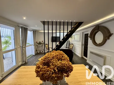 Townhouse in La Rochelle (17000)