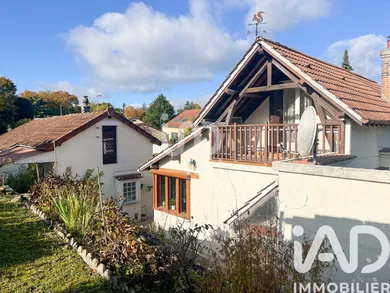 House in Moret-Loing-et-Orvanne (77250)