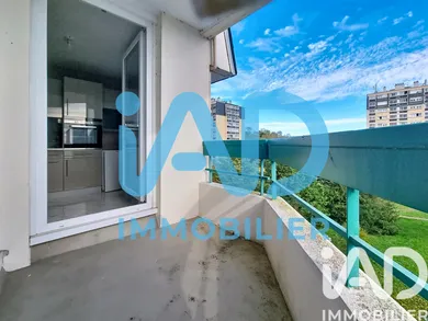 Apartment in Châtellerault (86100)