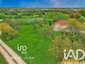 Terrain à bâtir à Buellas (01310)