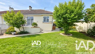 Detached house in Rosny-sur-Seine (78710)