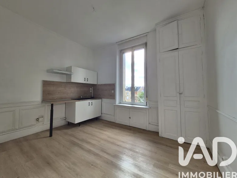 Immeuble 4 pièces 189 m² · à Charleville-Mézières · 189 m² · 309 000 €