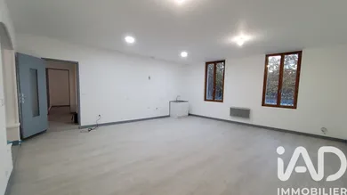 Apartment in Beaucaire (30300)