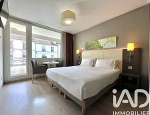 Studio à Montreuil (93100)