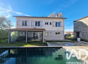 Maison à Prahecq (79230)