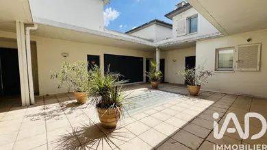 Duplex in Bordeaux (33100)