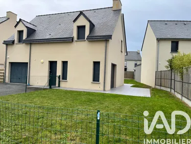 House at Saint-Malo (35400)