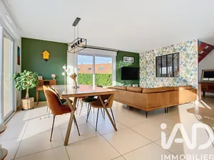 Detached house at Alembon (62850)