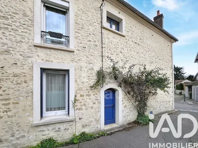 Maison à Maule (78580)