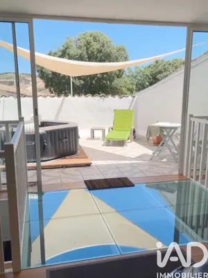 Maison de village à Pouzolles (34480)