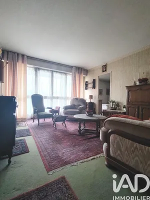 Apartment at Les Ulis (91940)