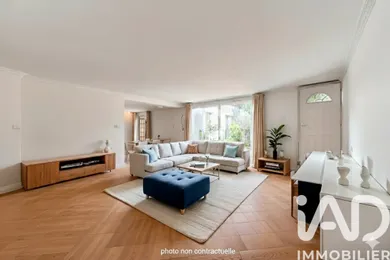 Apartment at Villepinte (93420)