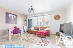 Apartment in Athis-Mons (91200)